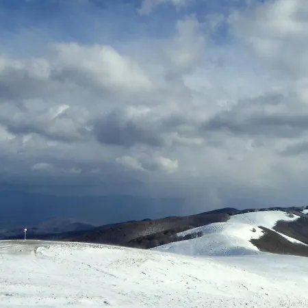 Tuscany, Loro Ciuffenna Mountain Bike&walking